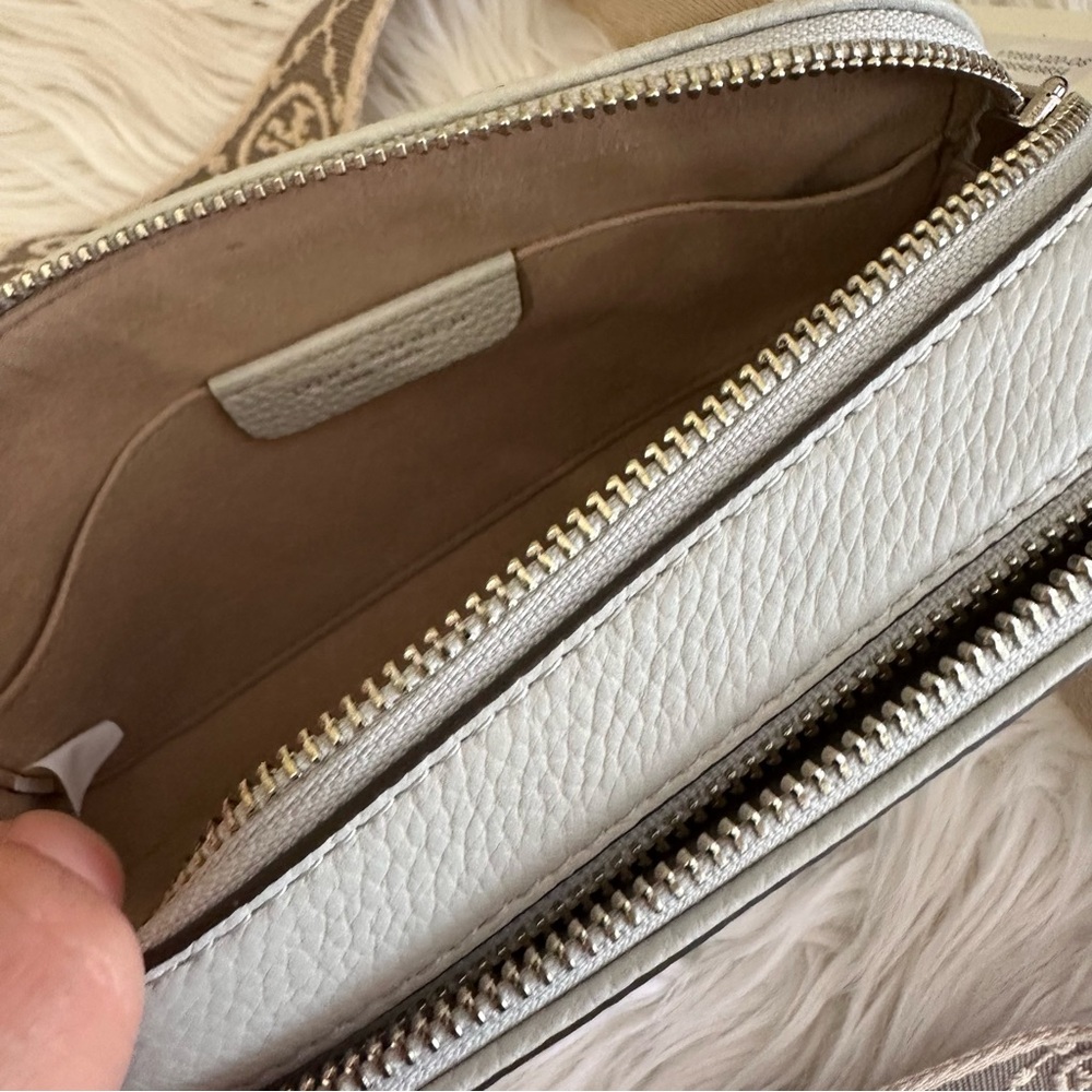 Tory Burch MINI MILLER CROSSBODY BAG - Picture 5 of 13